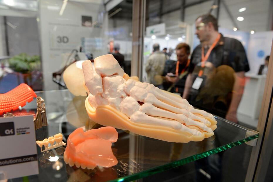 Additive Manufacturing in der Medizin- und Zahntechnik